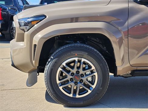 New 2026 Toyota Tacoma TRD Sport image 5