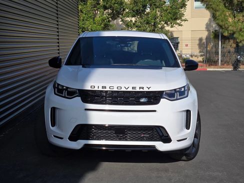 Used 2023 Land Rover Discovery Sport SE R-Dynamic AWD/4WD image 3