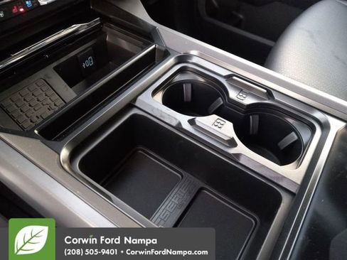 New 2026 Ford F350 Lariat w/ Black Appearance Package image 18