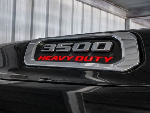 Used 2022 RAM 3500 Tradesman image 54