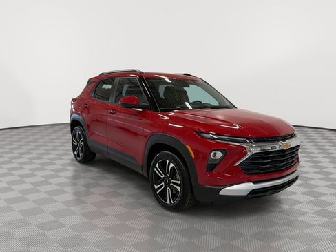 New 2026 Chevrolet TrailBlazer LT w/ Convenience Package image 2