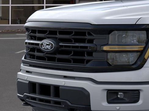 New 2025 Ford F150 XLT w/ Equipment Group 302A MID image 17