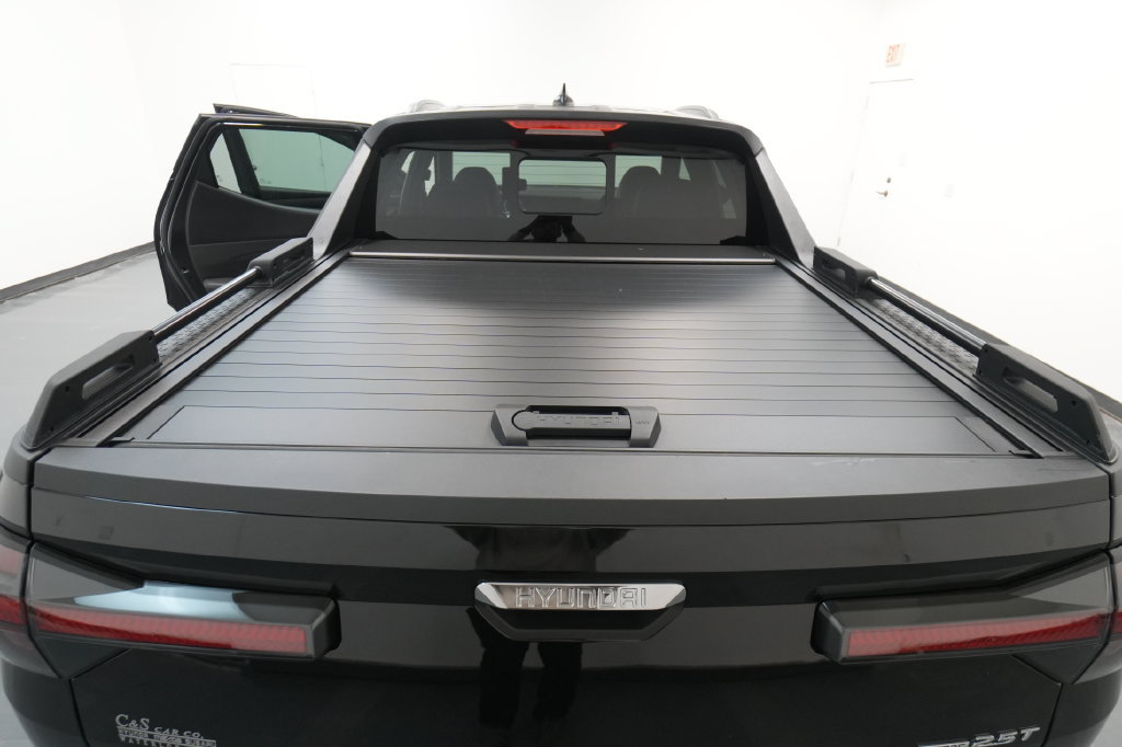 Used 2026 Hyundai Santa Cruz Limited AWD/4WD image 32
