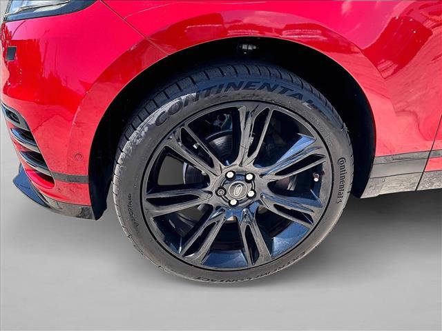 Used 2018 Land Rover Range Rover Velar R-Dynamic SE AWD/4WD image 10