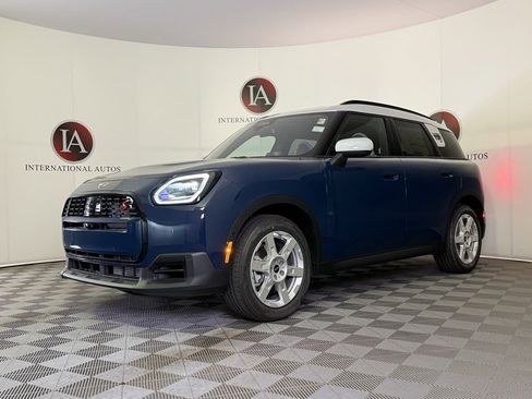 New 2026 MINI Cooper Countryman S w/ Comfort Package Max image 3