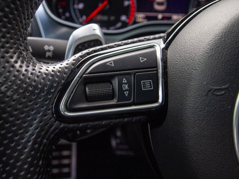 Used 2017 Audi RS 7 Performance w/ Driver Assistance Package image 21