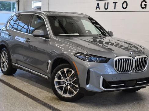 New 2026 BMW X5 xDrive40i w/ Premium Package AWD/4WD image 1