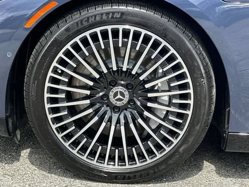 Used 2022 Mercedes-Benz EQS 450+ Sedan w/ AMG Line Exterior image 26
