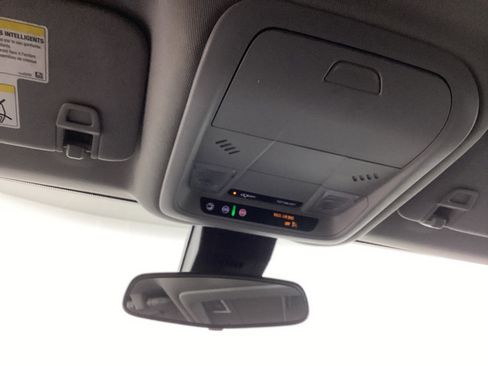 Used 2021 Chevrolet Equinox LT w/ LPO, Cargo Package image 27