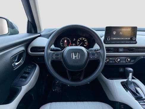 Used 2024 Honda HR-V LX image 16