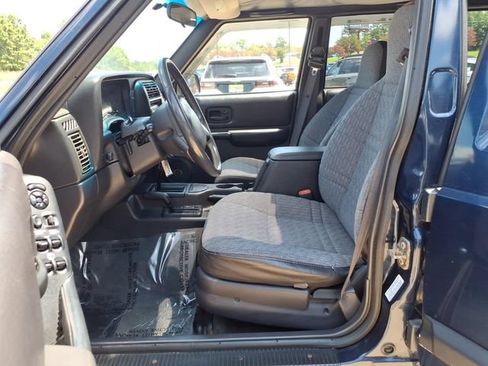 Used 2001 Jeep Cherokee Sport AWD/4WD image 11