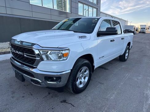 Used 2024 RAM 1500 Big Horn w/ Trailer Tow Group AWD/4WD image 4