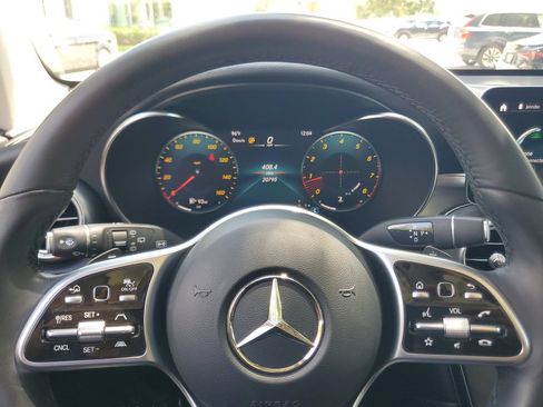 Used 2022 Mercedes-Benz GLC 300 4MATIC image 19