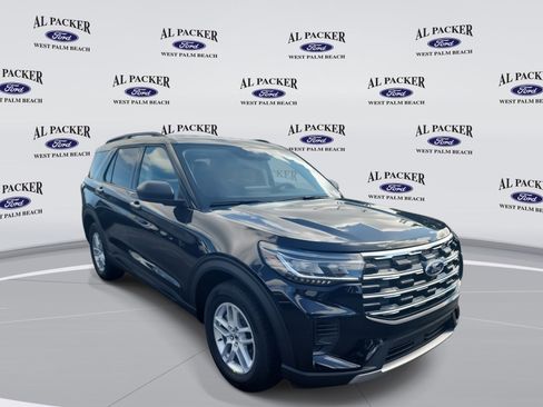 New 2026 Ford Explorer Active image 8