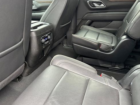 Certified 2023 Chevrolet Suburban Premier image 12
