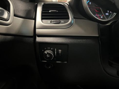 Used 2013 Jeep Grand Cherokee Trailhawk image 15