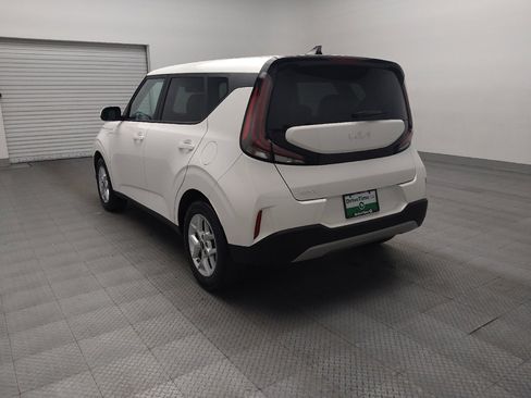 Used 2025 Kia Soul LX w/ LX Technology Package image 5