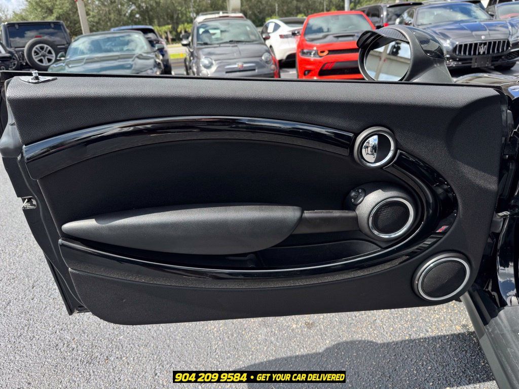 Used 2014 MINI Cooper S FWD image 23