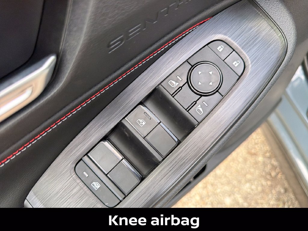 Certified 2027 Nissan Sentra SR w/ Floor Mat Package FWD image 14