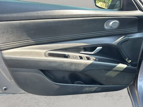 Certified 2023 Hyundai Elantra SEL w/ Convenience Package FWD image 15