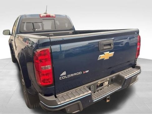 Used 2020 Chevrolet Colorado Z71 AWD/4WD image 16
