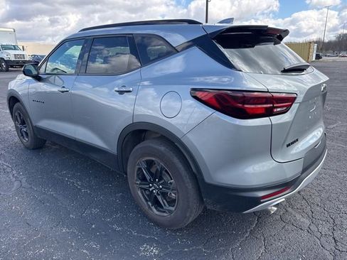 Used 2023 Chevrolet Blazer LT w/ Convenience Package image 6