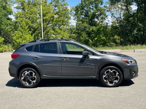 Used 2023 Subaru Crosstrek 2.5i Limited AWD/4WD image 4