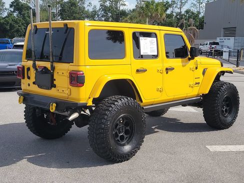 Certified 2019 Jeep Wrangler Unlimited Sahara AWD/4WD image 3
