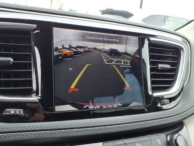 Used 2019 Chrysler Pacifica Limited FWD image 11