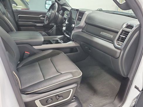 Used 2024 RAM 1500 Laramie image 19