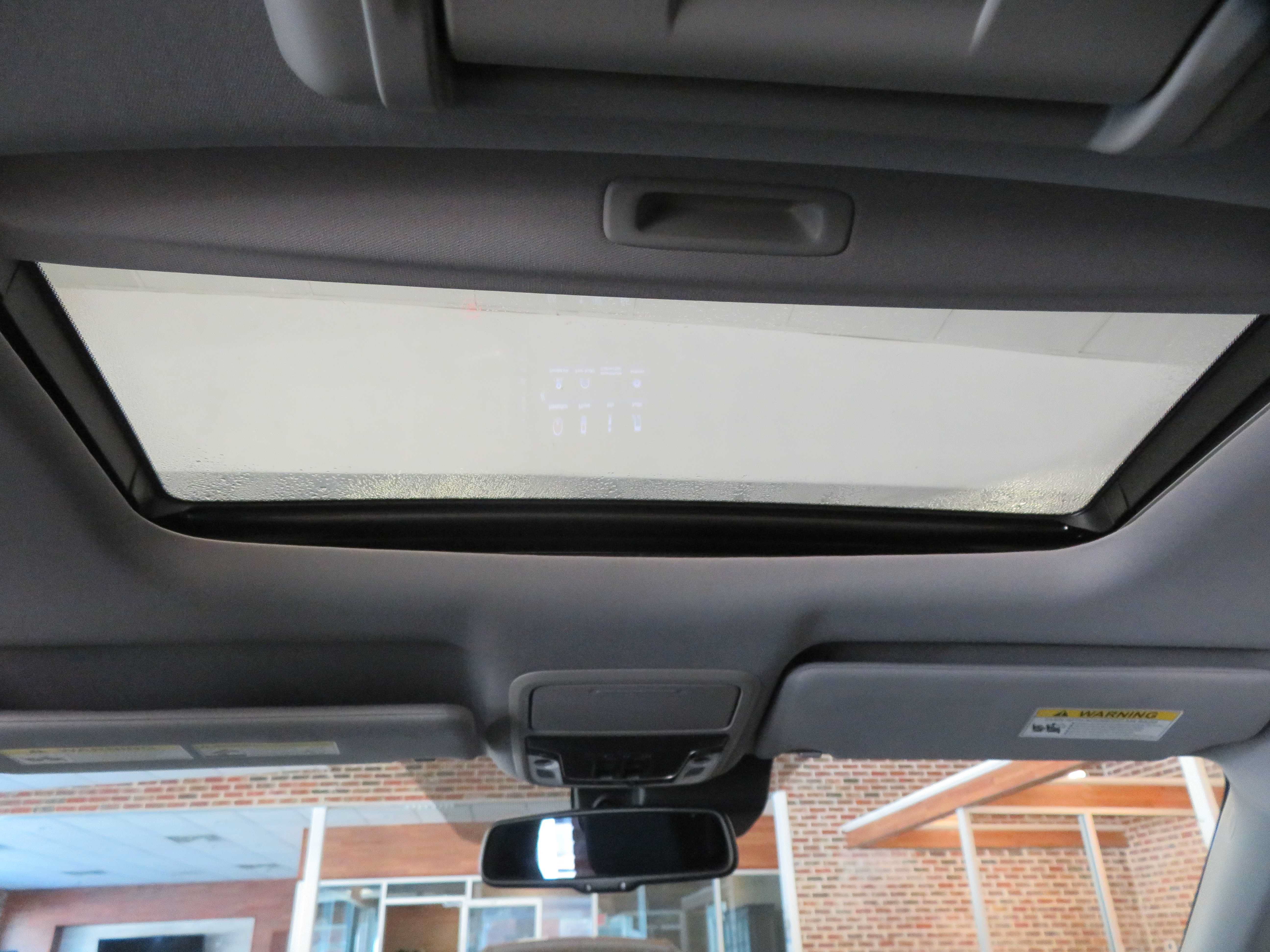 Used 2017 Honda Pilot Elite image 57