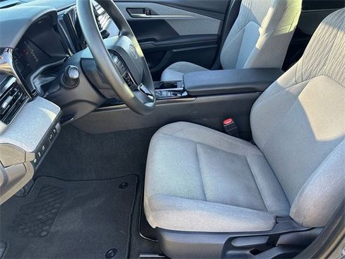 Used 2025 Toyota Camry LE image 20