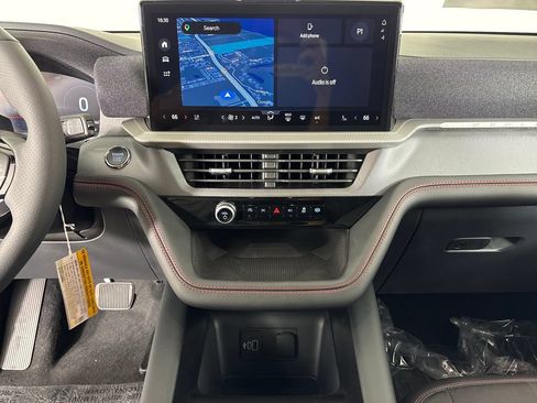 New 2026 Ford Explorer ST-Line RWD image 28