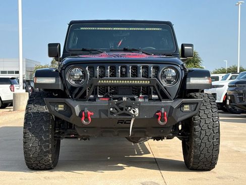Used 2023 Jeep Gladiator Rubicon w/ LED Lighting Group AWD/4WD image 2
