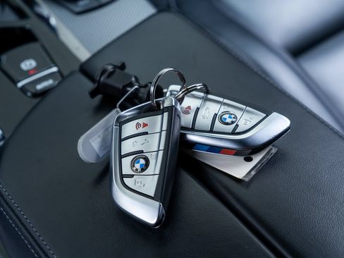 Used 2022 BMW M5 w/ Competition Package AWD/4WD image 16