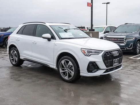 New 2025 Audi Q3 2.0T Premium image 3