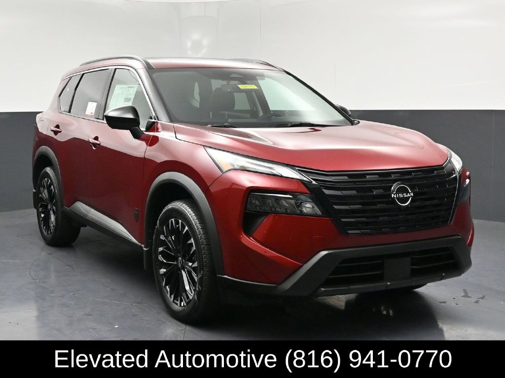 Used 2026 Nissan Rogue Dark Armor AWD/4WD image 1