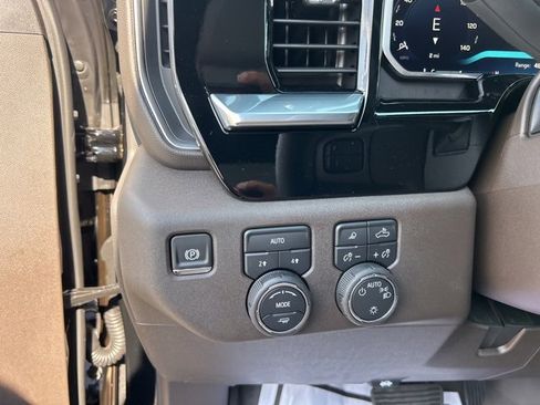 New 2026 Chevrolet Silverado 1500 LT w/ All Star Edition Plus image 18