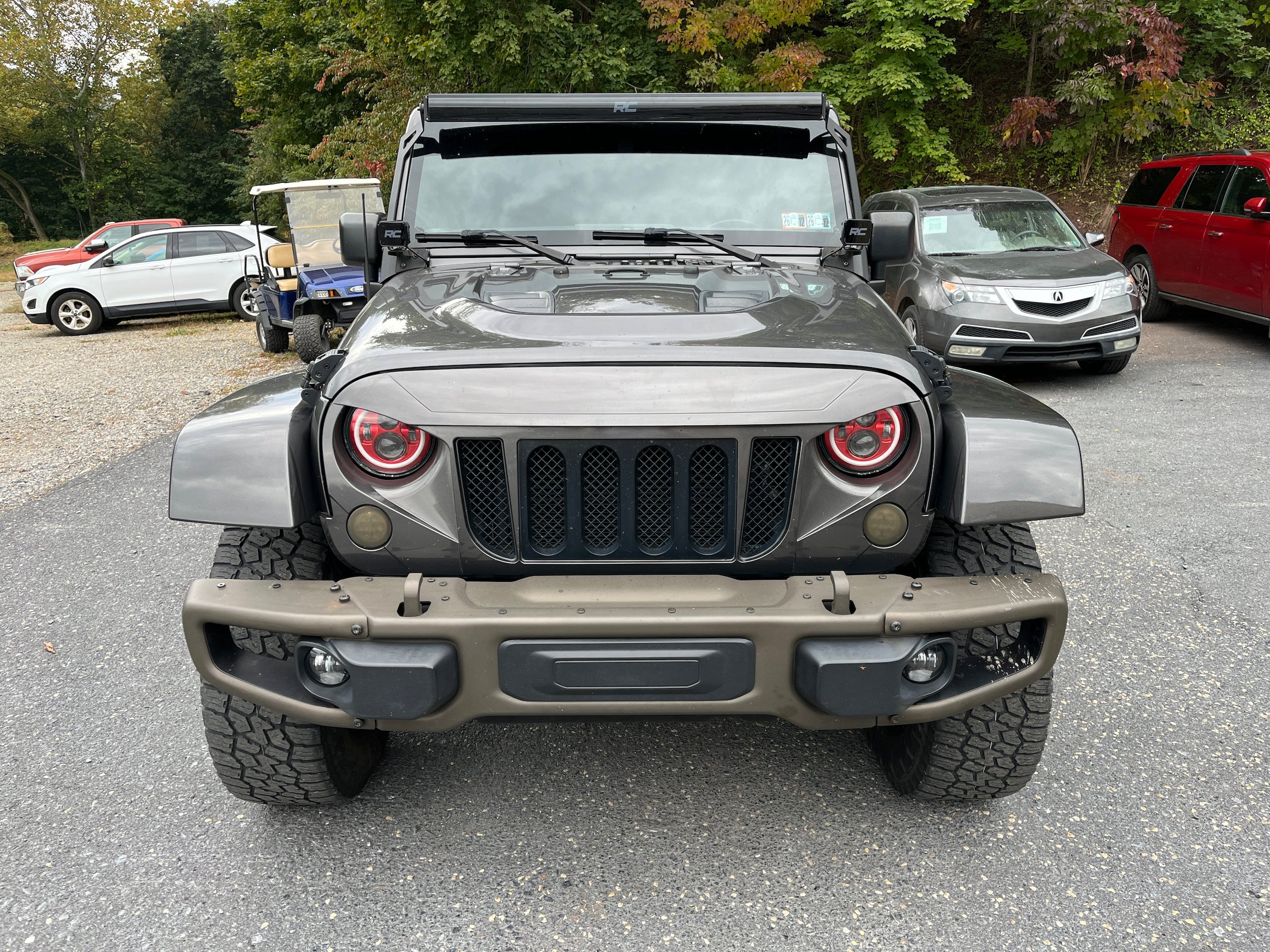Used 2017 Jeep Wrangler Unlimited Sahara AWD/4WD image 3