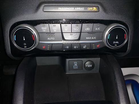 Used 2022 Ford Escape SE w/ Convenience Package image 22