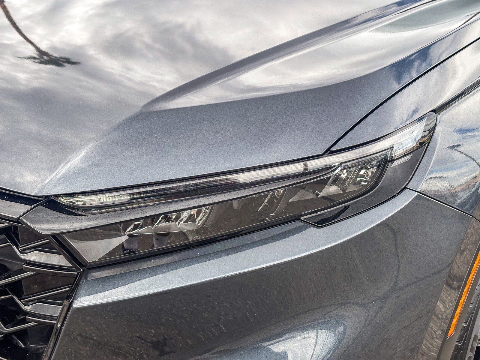 Certified 2025 Honda CR-V Sport-L image 9
