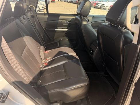 Used 2013 Ford Edge SEL AWD/4WD image 4