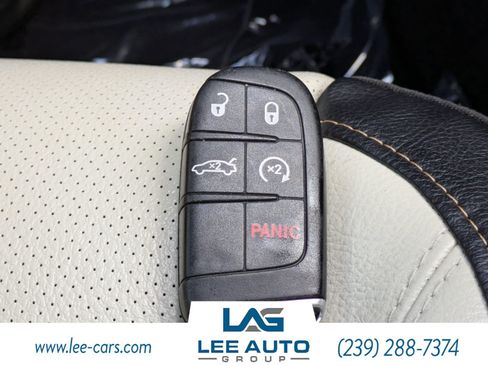 Used 2015 Dodge Challenger SXT Plus w/ Driver Convenience Group RWD image 25
