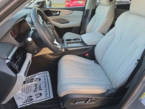 New 2026 Acura MDX w/ Technology Package FWD image 11