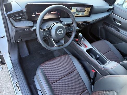 New 2025 Nissan Kicks SR image 10