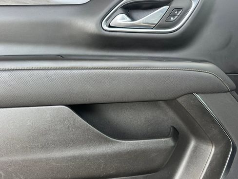 Used 2023 GMC Yukon AT4 w/ Max Trailering Package image 12