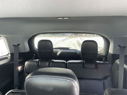 Used 2020 Ford Explorer XLT w/ Equipment Group 202A image 28