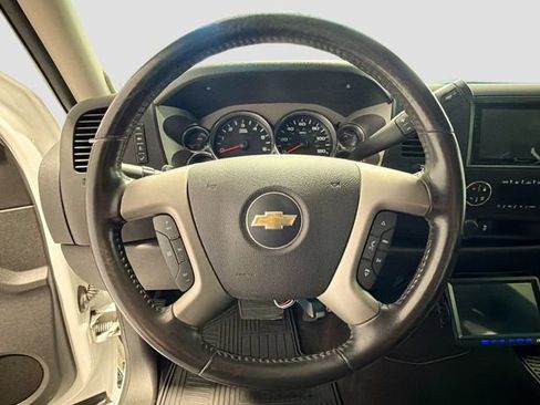 Used 2013 Chevrolet Silverado 1500 LT w/ All-Star Edition AWD/4WD image 10