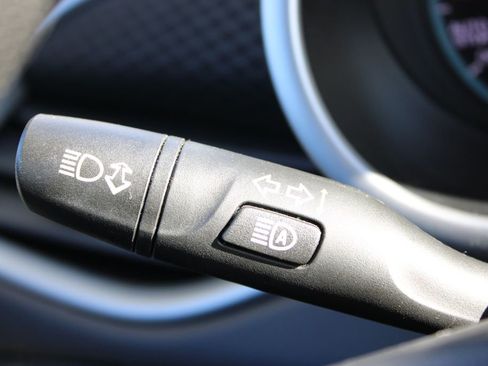 Used 2024 Chevrolet Malibu LT image 30