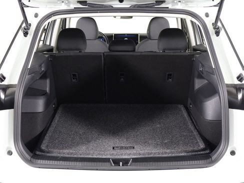 Used 2025 Volkswagen Tiguan S AWD/4WD image 18